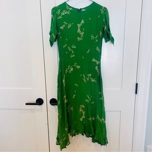 ⭐️FAITHFULL THE BRAND MIDI DRESS⭐️